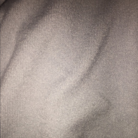 Brandy Melville blue cropped long sleeved shirt. - Picture 3 of 3